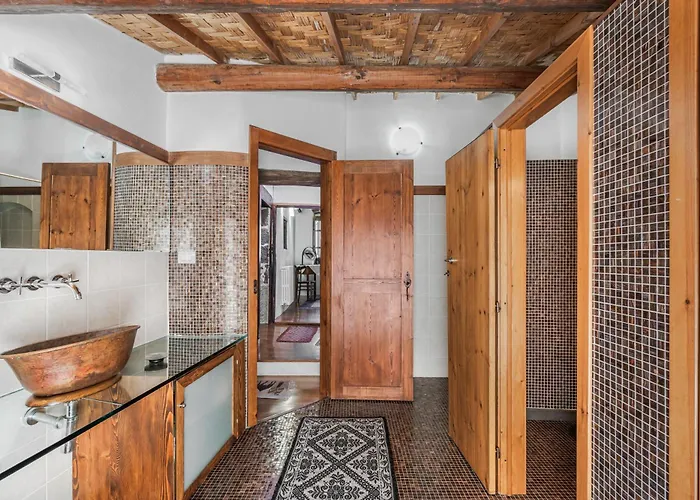 Slow Between Sea And Olive Trees, Terrace And Tranquility In The Village Of Villa *
